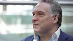 Organisational hierarchies are eroding