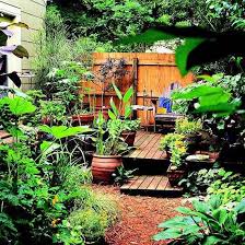Sichtschutz Fur Terrasse 23 Ideen Fur Moderne Bis Gunstige Losungen In 2020 Holzzaun Bauen Garten Terassenideen