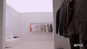 West, who is married to kim kardashian, opted for a striking organic design for the interiors. Kanye West Gives Tour Inside Kim Kardashian S Weirdly Empty La Home With Huge Walk In Wardrobes Bathroom Without Blinds And Bed In Corridor