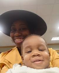 Jasmine Drayton's Instagram, Twitter & Facebook