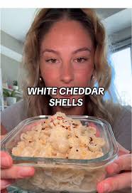 Hilton White Cheddar Mac N Cheese