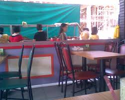 Kalo aku memilih pondok rasa! Rumah Makan Ayam Goreng Remaja Di Pontianak Tukang Jalan Jajan