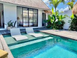 The Young Villas New Fast Wifi Private Pool Villas For Rent In Kecamatan Kuta Selatan Bali Indonesia In 2020 Villa Holiday Rental Luxurious Bedrooms