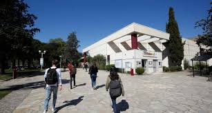 Image_size = caption = logo of the university latin_name = motto. Comment L Universite Paul Valery Montpellier Reussit L Integration Des Oui Si Educpros