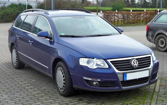 Archivo:VW Passat TDI Variant (B6, seit 2005) front MJ.JPG - Wikipedia, la  enciclopedia libre