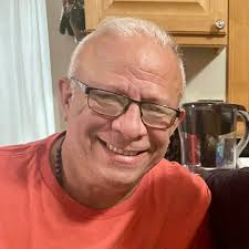 EL 24 DE OCTUBRE DEL AÑO 1964, NACE.. ELOY RÍOS Flamante cantante  Venezolano, nacido en la ciudad de Caracas-Venezuela. Fue cantante y  corista de la orquesta merengue de Sergio Vargas y Caña