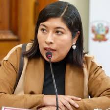 Ministra Betssy Chávez contrató a la hermana de Abel Sotelo para que  trabaje en el Congreso
