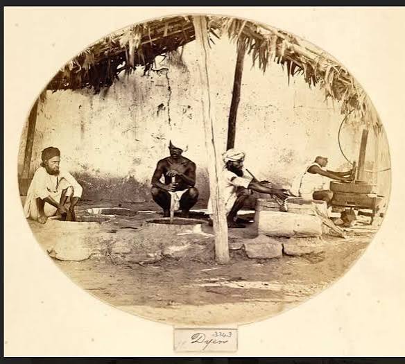Photograph of dyers (Rangrez) at work in Western India, taken by Shivashanker Narayen in 1873. #Old #Photos #Vintage