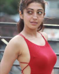 QuipQuestIndian on X: Pranitha Subhash t.coDSBwMTatBn indian  indiafashion model sexy lit hot newmodel fun sfs collab  attractive posture glamour picoftheday photoshoot indiangirls heroin  bollywoodxclusive bollywood t ...