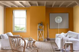 Idee deco peinture salon parement mural salon et peinture artistique en 80 idées déco, déco salon peinture salon couleur grise canapé d angle, decoration salon peinture mur, idées peinture salon taupe gris et violet Deco Jaune Pour Un Salon Lumineux Peintures De Couleurs Pour Les Interieurs Et Les Exterieurs Idees Deco Dulux Valentine