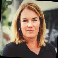 Laura Urias's Instagram, Twitter & Facebook