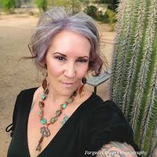 What is the type of stone found at the gem show?