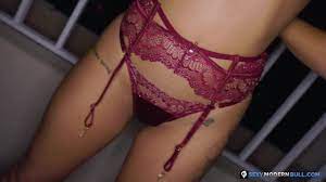 Kiana Kumani - Sexy Modern Bull BBC Onlyfans