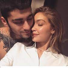 قصه تعارف زين مالك وجيجي حديد. ÙÙŠØ¯ÙŠÙˆ Ù‡Ù„ Ø§Ù†ÙØµÙ„ Ø²ÙŠÙ† Ù…Ø§Ù„Ùƒ ÙˆØ¬ÙŠØ¬ÙŠ Ø­Ø¯ÙŠØ¯ Ù…Ø¬Ù„Ø© Ø³ÙŠØ¯ØªÙŠ