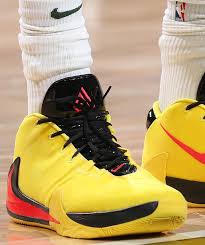 These are brand new, and were one of the first ever colorways of the zoom freak 1!. Kicks On Court Who S Rocking The Zoom Freak 1 This Season Nice Kicks
