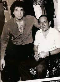 Documents similar to συμεων ο νεοσ θεολογοσ. O Stratos Den Efyge Pote Ena Oikogeneiako Oral History