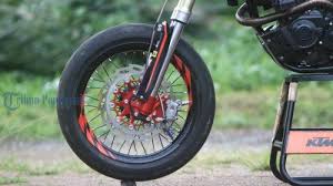 Vixion old modifikasi touring yamaha vixion old modif touring simple dan nyaman : Modifikasi Yamaha Vixion Ala Supermoto Tribun Pontianak