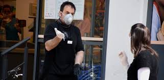 Ποια είναι οι αγαπημένοι προορισμοί των ελλήνων για το τριήμερο του αγίου πνεύματος και ποιο είναι το επίπεδο πληρότητας σ' αυτές. Agioy Pneymatos Pws 8a Leitoyrghsoyn Soyper Market Kai Katasthmata E8nos