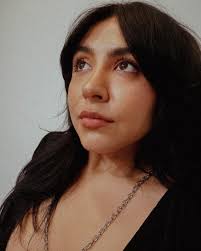 I let James pick up my camera👏🏽📸 . . . . . . . . . . . #Fashion  #photography #model #hollywoodlife #jamesdoeshair