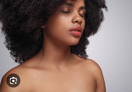 SIMULIZI: MWANAUME WA GIZA MTUNZI: AISHA KHAN MAWASILIONO: +255757449871  SEHEMU YA 10 TULIPOISHIA: walimpiga kiasi kwamba Lora akaona aseme tu  ukweli hata hivyo Brutus anajifanya hamjui sasa kwanini aendelee kumlinda  mtu mwenyewe