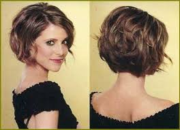 Denn die bob frisur, bei der die haare länger als kinnlang und die. Frisur Bob Welliges Haar Jessica Labonte Blog