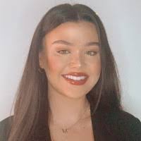 Madelyn Lang's Instagram, Twitter & Facebook