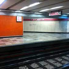 319 likes · 17 talking about this. Photos At Metro Balbuena Metro Station In Venustian