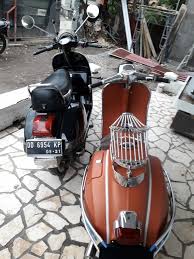 Idee Von Umar Dhani Auf Vespa Px 177