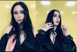 Pin Na Doske Chelsea Wolfe