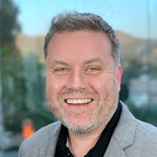 FMG Suite CEO And Leadership: Executives and Demographics