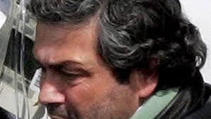 Servizi, la resa di “doppio Mike” Mancini. Così il governo chiude la  stagione del ricatto