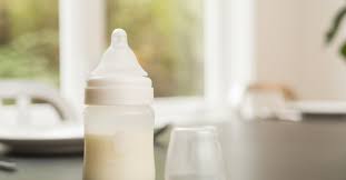 Standard Vs Wide Neck Bottles What S The Difference Evenflo
