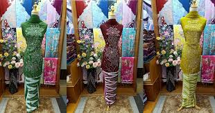 Beberapa di antaranya dulu hanya boleh digunakan oleh kaum bangsawan atau kerajaan. Pengusaha Batik Lukis Kelantan Zieyra Design Pedas Nik Nock
