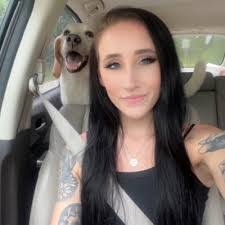 Heather Kissinger's Instagram, Twitter & Facebook