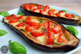 Aber diese vegetarische auberginenlasagne hat es mir wirklich angetan, ich hab mich regelrecht überfressen. Low Carb Gefullte Auberginen Caprese Low Carb Rezepte Schlankmitverstand