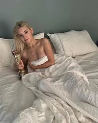 她是梅西迷妹更是成人網站的頭牌女明星- ⚽️迭戈戰車:六度體育- 六度世界