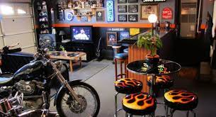 Whether its tinkering on the engine of a classic car, wood working or hanging out with friends a well designed garage can make a great hangout. Man Cave Garage Ideas Smart Garage