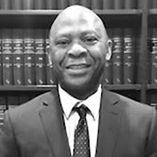 Courage to those who are going against messy lawyers. I did not realize  that a specific lawyer we faced against in court is allowed to send us an  email « scaring »