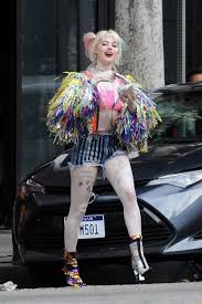 Margot robbie reprised her role as harley quinn in 2020 for the movie birds of prey. Pin On Harley Quinn