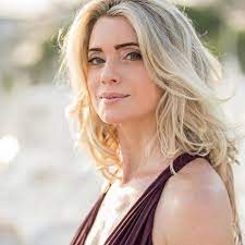 Leticia spiller, june 19, 1973, rio de janeiro, brazil occupation: Leticia Spiller Fala Da Personagem Em O Setimo Guardiao Patricia Kogut O Globo
