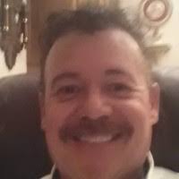 Larry Daughtry's Instagram, Twitter & Facebook