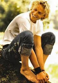 30 Pictures Of Young Heath Ledger Heath Ledger Beautiful Men Beautiful People