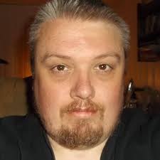 Knut Robert Knutsen (Rødt) mener