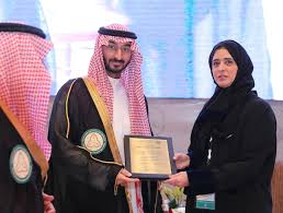 جامعة الملك سعود · الجامعة الإسلامية بالمدينة المنورة · جامعة الملك فهد للبترول والمعادن · جامعة الملك عبد العزيز · جامعة الإمام محمد بن سعود الإسلامية · جامعة الملك فيصل · جامعة أم القرى · جامعة الملك خالد · جامعة. ÙˆØ²ÙŠØ± Ø§Ù„Ø­Ø±Ø³ ÙŠØ±Ø¹Ù‰ Ø­ÙÙ„ ØªØ®Ø±ÙŠØ¬ Ø§Ù„Ø¯ÙØ¹Ø© 16 Ù…Ù† Ø¬Ø§Ù…Ø¹Ø© Ø§Ù„Ù…Ù„Ùƒ Ø³Ø¹ÙˆØ¯ Ù„Ù„Ø¹Ù„ÙˆÙ… Ø§Ù„ØµØ­ÙŠØ© Ø§Ù„Ù…Ø¯ÙŠÙ†Ø©