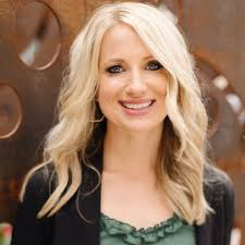 April Allen's Instagram, Twitter & Facebook