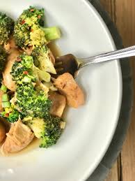 Even better, if you're trying to watch your carbs or are following a keto diet, you can enjoy this dish if you don't have chicken tenderloins, you can use breasts, just slice them into strips to make sure they cook through completely. Instant Pot Chicken And Broccoli Confessions Of A Fit Foodie