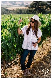 Wine Tasting Attire For Vineyard Estate Tasting Room Or Winery Tours Perfect Outfit And Hat For Wine Wine Tasting Outfit Wine Country Outfit Winery Outfits