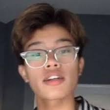 Aaron See's Instagram, Twitter & Facebook