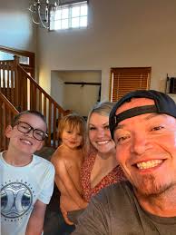 Hi all! I just wanted to introduce myself. I am 31 year old mother of 4.  And and looking more into spiritual consciousness 🤍