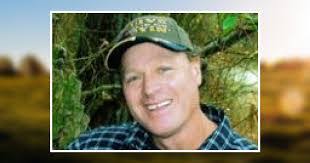 Daniel Borden's Instagram, Twitter & Facebook